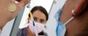 Nueva vacuna logra detener cáncer en mujer