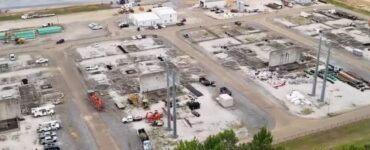 La planta de energía de Musk en Mississippi enfrenta fuertes protestas por ruido y preocupaciones ambientales de los vecinos.