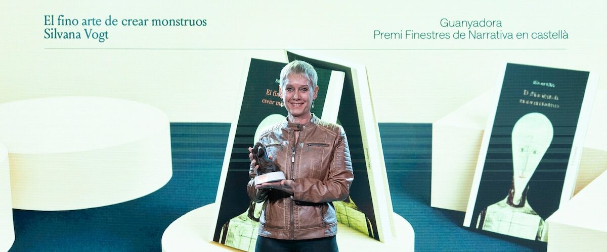 Silvana Vogt, escritora argentina, gana el Premio Finestres por su novela El fino arte de crear monstruos.