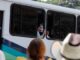 El crecimiento del transporte ilegal en El Salvador provoca serias consecuencias para el sector formal y la seguridad pública.