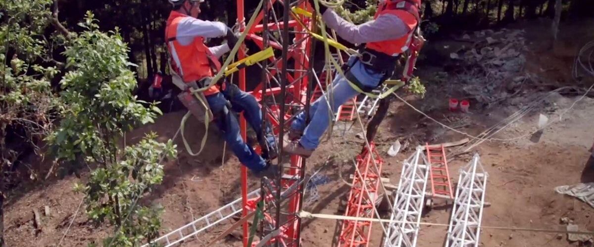 CFE, SEP e IMSS fortalecen acceso a internet en México con 9004 puntos
