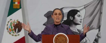 Claudia Sheinbaum defiende bloqueo de cuentas bancarias por la UIF