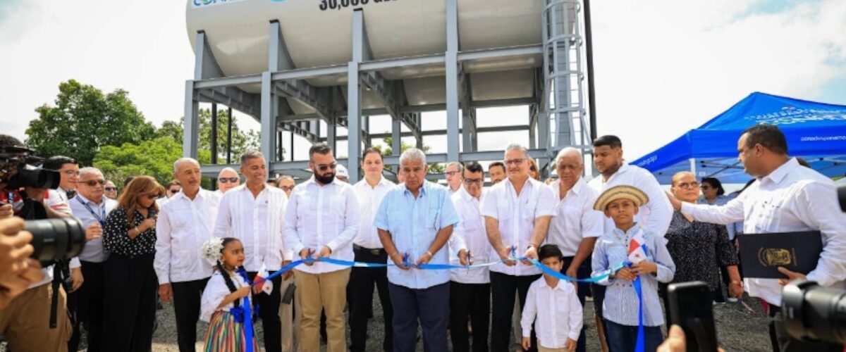 La inauguración del anillo hidráulico norte en Panamá busca mejorar el acceso al agua potable en diversas regiones del país.