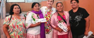 Sheinbaum entrega Pensión Mujeres Bienestar en Sonora para apoyo social