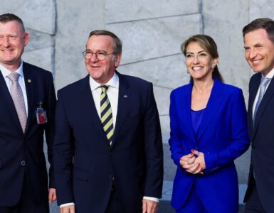 Los aliados de la OTAN destacan la urgencia de que Europa asuma su disuasión militar tras cambios de EE. UU.