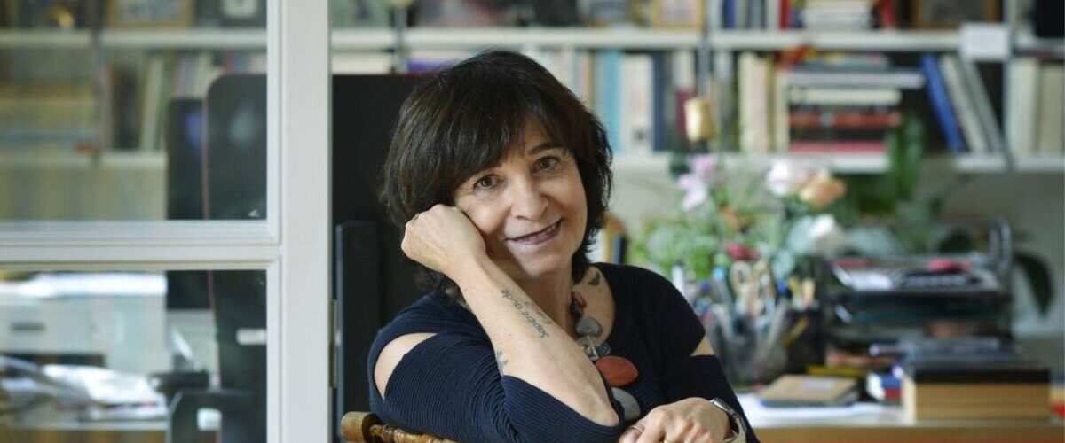 El poder de la voz femenina en la literatura según Rosa Montero y su trabajo reciente sobre historias de mujeres.
