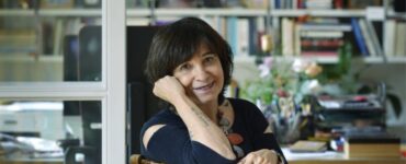El poder de la voz femenina en la literatura según Rosa Montero y su trabajo reciente sobre historias de mujeres.