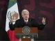 AMLO critica a Trump por presiones políticas hacia México
