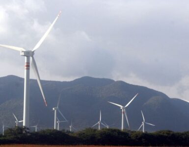 México busca energías renovables y metas claras para 2030