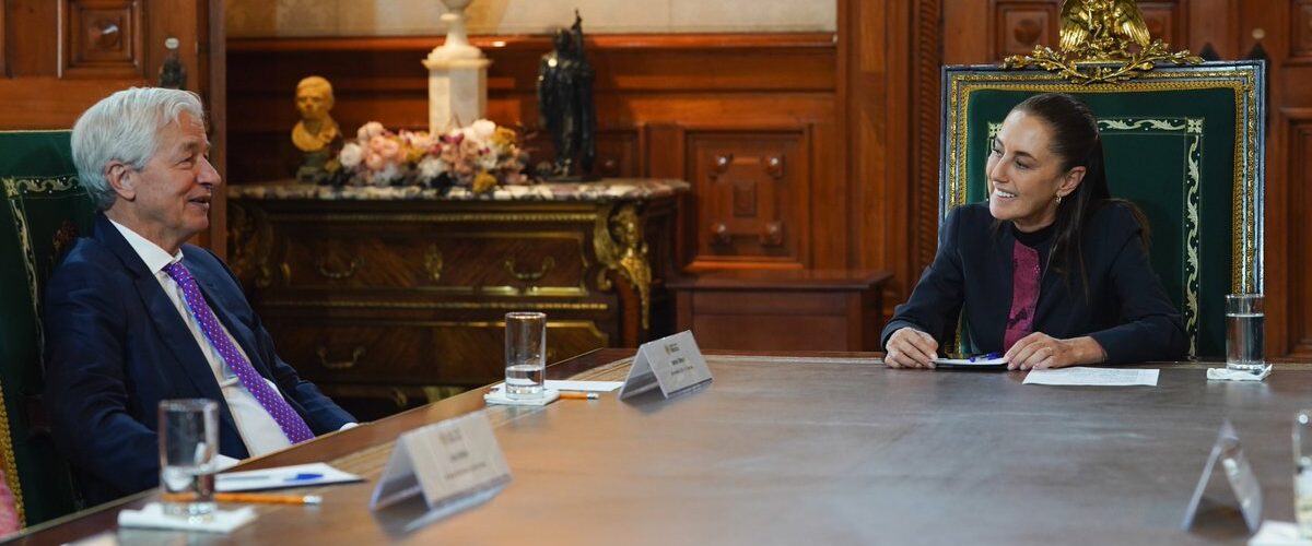 Sheinbaum y J.P. Morgan revisan la economía mexicana actual