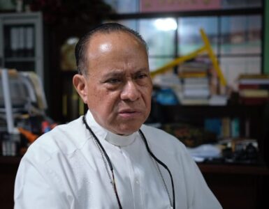 La comunidad internacional, liderada por Estados Unidos, exige la libertad del obispo Abelardo Mata ante la persecución religiosa en Nicaragua.