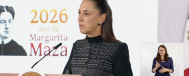 Claudia Sheinbaum se compromete a ayudar a las familias de las tres víctimas en los festejos por la victoria de México.