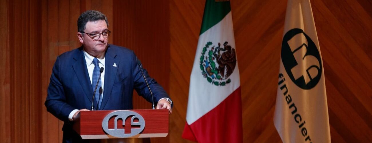 El programa +PyMEx de Caintra beneficiará a más de 20,000 Pymes en Nuevo León impulsando su crecimiento y desarrollo económico.