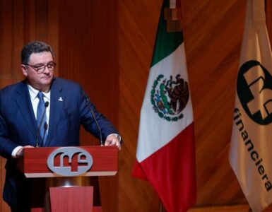 El programa +PyMEx de Caintra beneficiará a más de 20,000 Pymes en Nuevo León impulsando su crecimiento y desarrollo económico.
