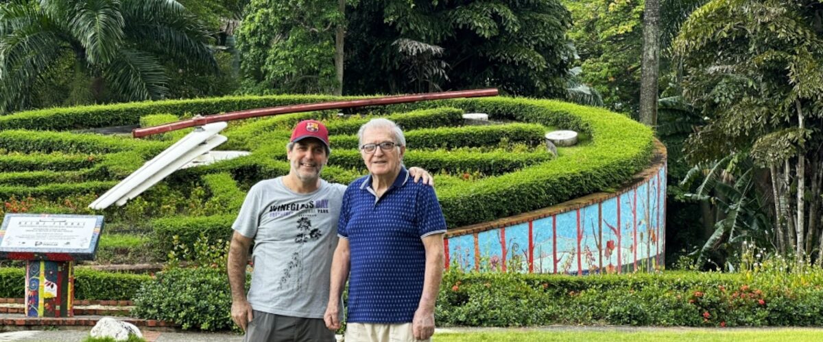 Descubre la historia de Lorenzo Bavestrello, el exiliado chileno que creó una emblemática fábrica de dulces en Santo Domingo.