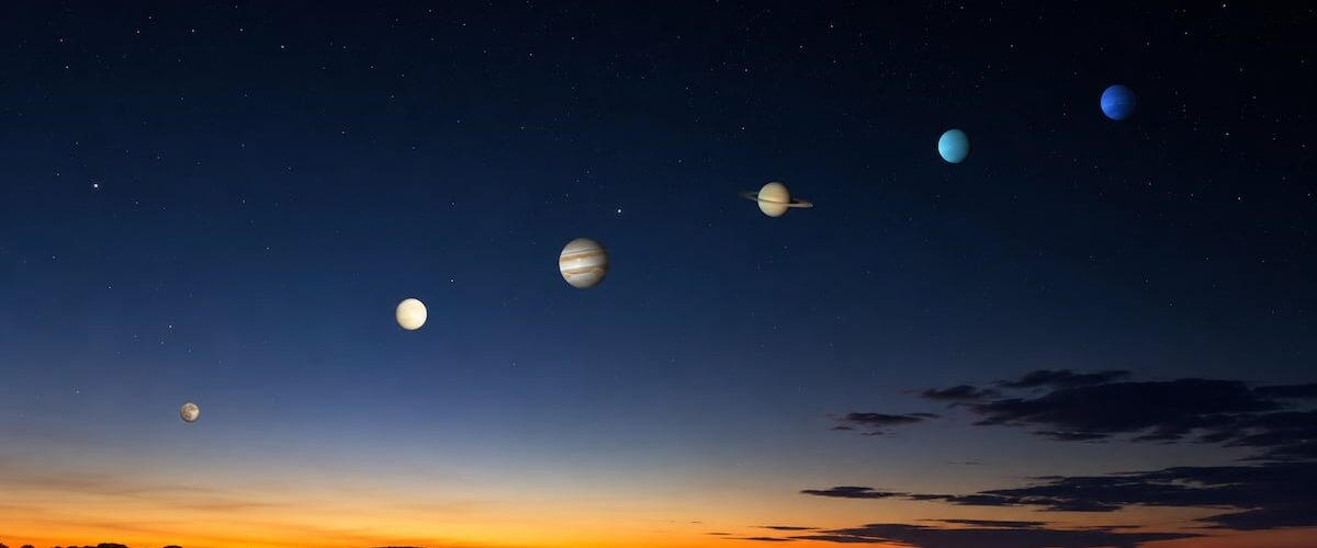 Descubre cómo observar la alineación planetaria 2026 desde México con la mejor hora y planetas visibles.