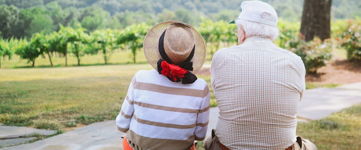 Entérate por qué en México se celebra el Día del Abuelo en julio y agosto, con dos fechas importantes para recordar.