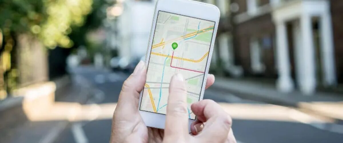 Aprende a localizar a tus contactos en Android e iPhone usando Google Maps y otras herramientas efectivas.