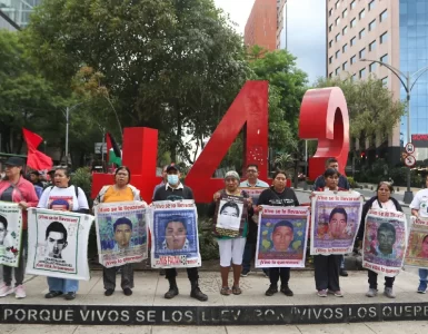 Claudia Sheinbaum solicita paciencia en el caso Ayotzinapa y anuncia nuevas investigaciones