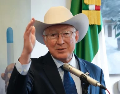 Claudia Sheinbaum destaca declaraciones de Ken Salazar sobre nexos criminales