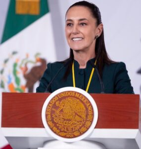 La jefa de Gobierno, Claudia Sheinbaum, refuta información del NYT sobre vínculos con funcionarios estadounidenses.