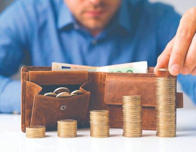 El aumento de la inflación en Nuevo León supera el promedio nacional, afectando rubros como transporte y vivienda.