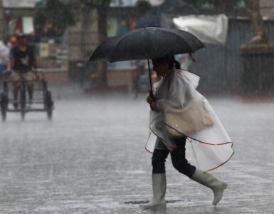 Las autoridades advierten sobre lluvias intensas en varias regiones de México debido al huracán Genevieve. Toma precauciones.