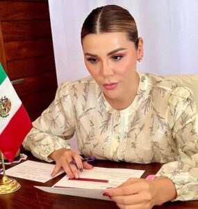 La gobernadora de Baja California, Marina del Pilar, reacciona a la reciente filtración de un audio comprometedora.