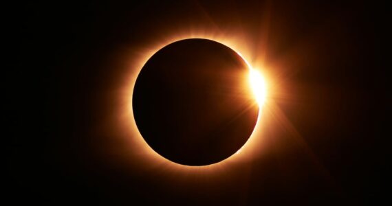Descubre los detalles del eclipse solar de agosto y su visibilidad en México. No te lo pierdas.