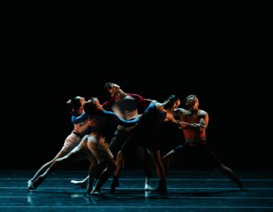 La coreógrafa Melva Olivas clausura su obra Volver Reversa junto a la Compañía Nacional de Danza en un evento único.