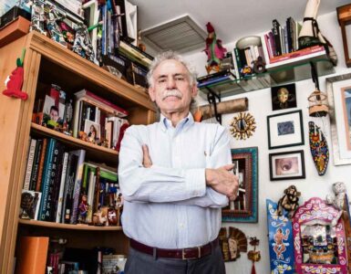 Descubre el potente mensaje del libro Cuarto 412, legado del médico y escritor Arnoldo Kraus tras su fallecimiento.