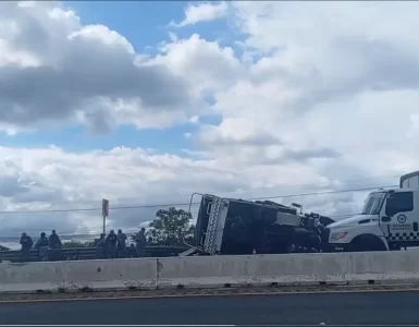 Un accidente de la Guardia Nacional en la carretera Campeche-Mérida provoca al menos diez lesionados, generando preocupación en la comunidad.